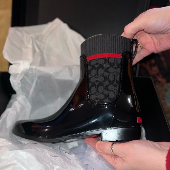 COPY - COACH RAIN BOOTIES SIZE 10 - Picture 5 of 7